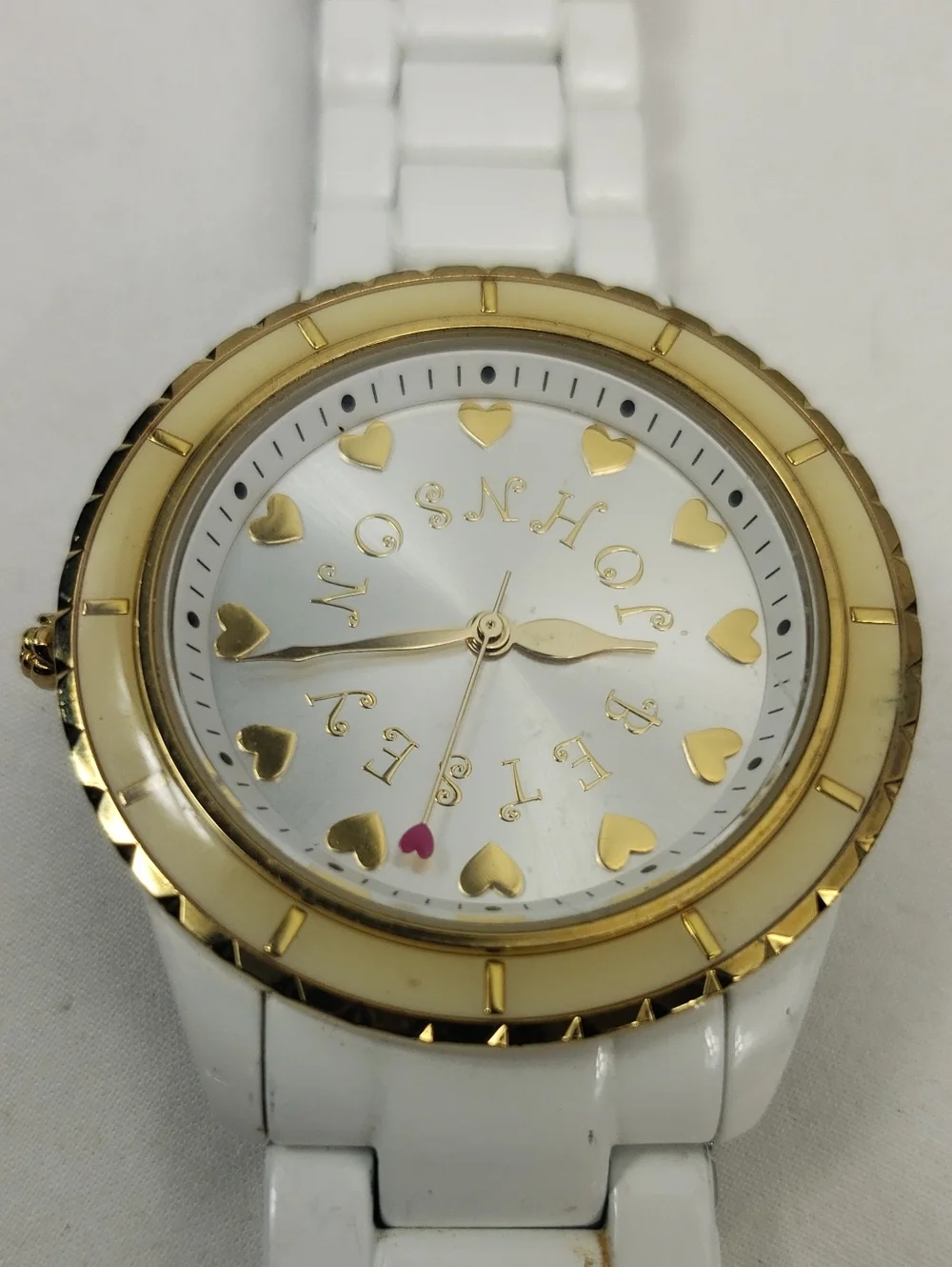 Betsey Johnson Working White Gold Watch